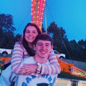 Meet your Posher, Abbie